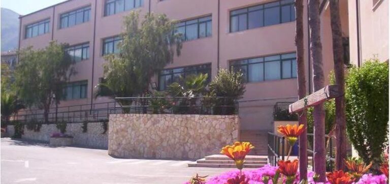 La sede dell'IIS «L. Failla Tedaldi» di Castelbuono (PA)